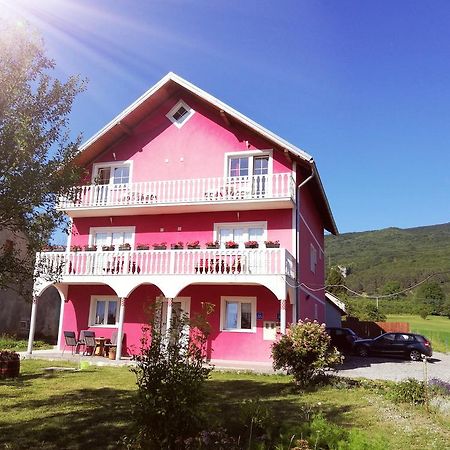 House Rapo Hotel Korenica Exterior foto